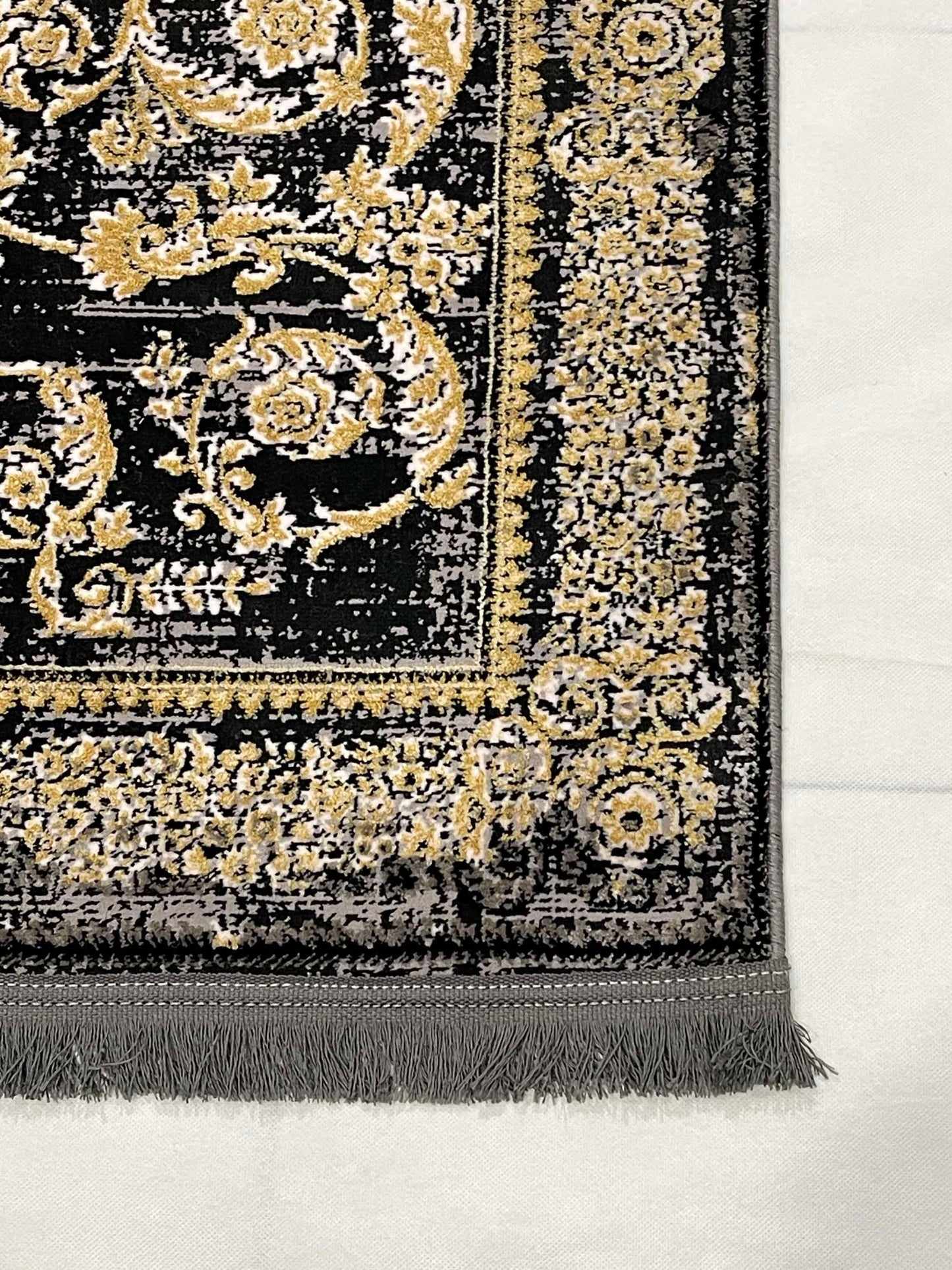 Irani Silk Woven Rug. Size : 3 Ft Width X 5 Ft Length ( 100cm X 150cm)