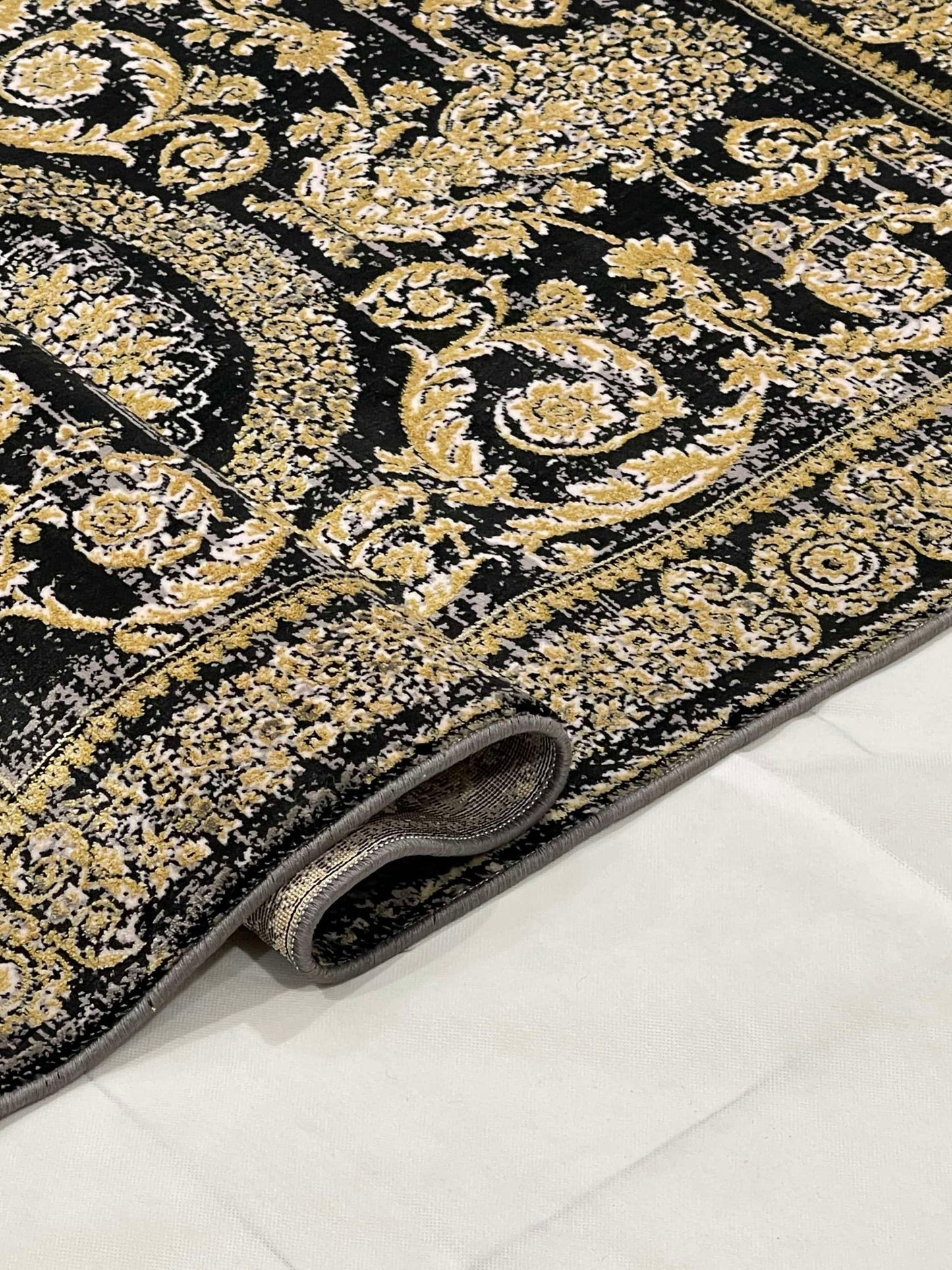 Irani Silk Woven Rug. Size : 3 Ft Width X 5 Ft Length ( 100cm X 150cm)